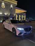 Аренда авто с водителем // Авто прокат Мерседес S-class