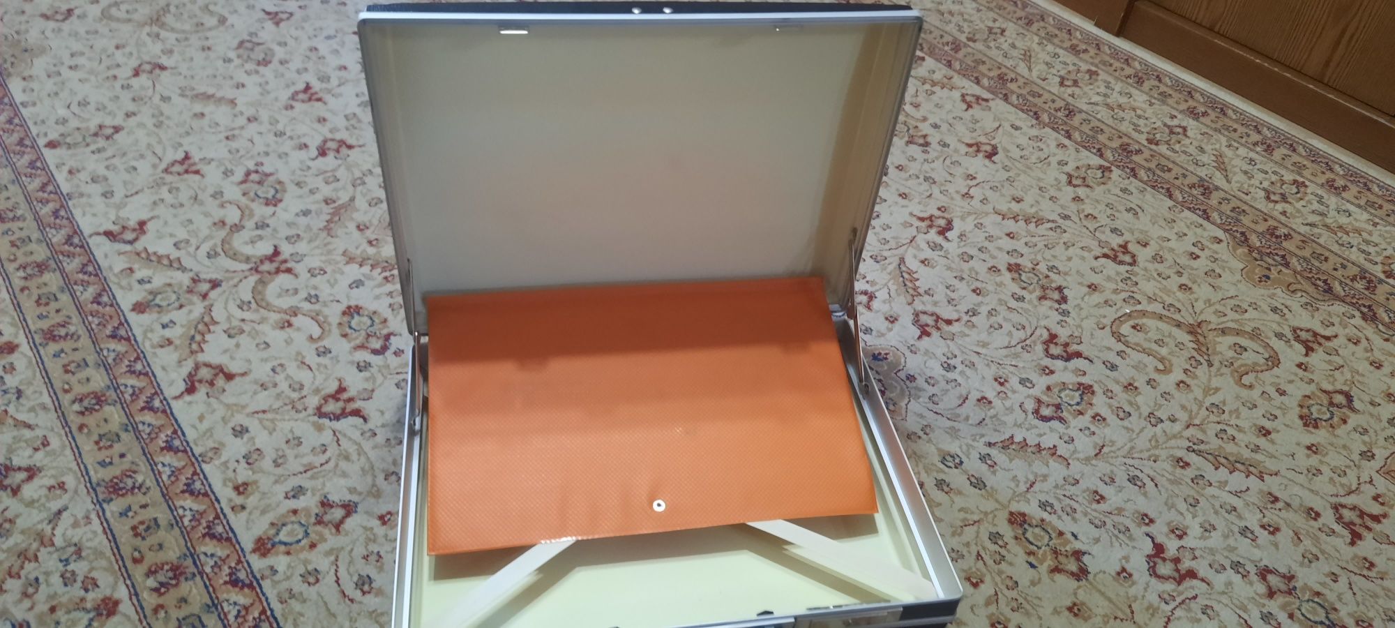Продам дипломат чемодан СССР