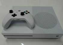 Обменяю или продам Xbox one s 1tb
