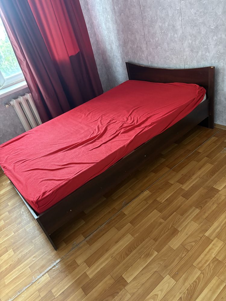 Отдам даром кухню и прочую мебель