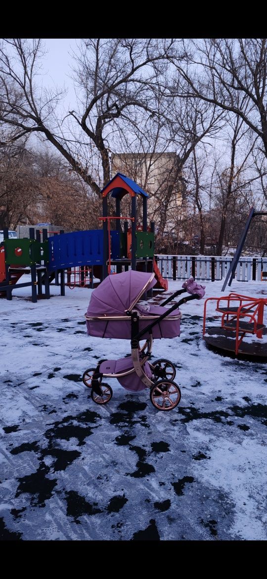 Продаю детскую коляску