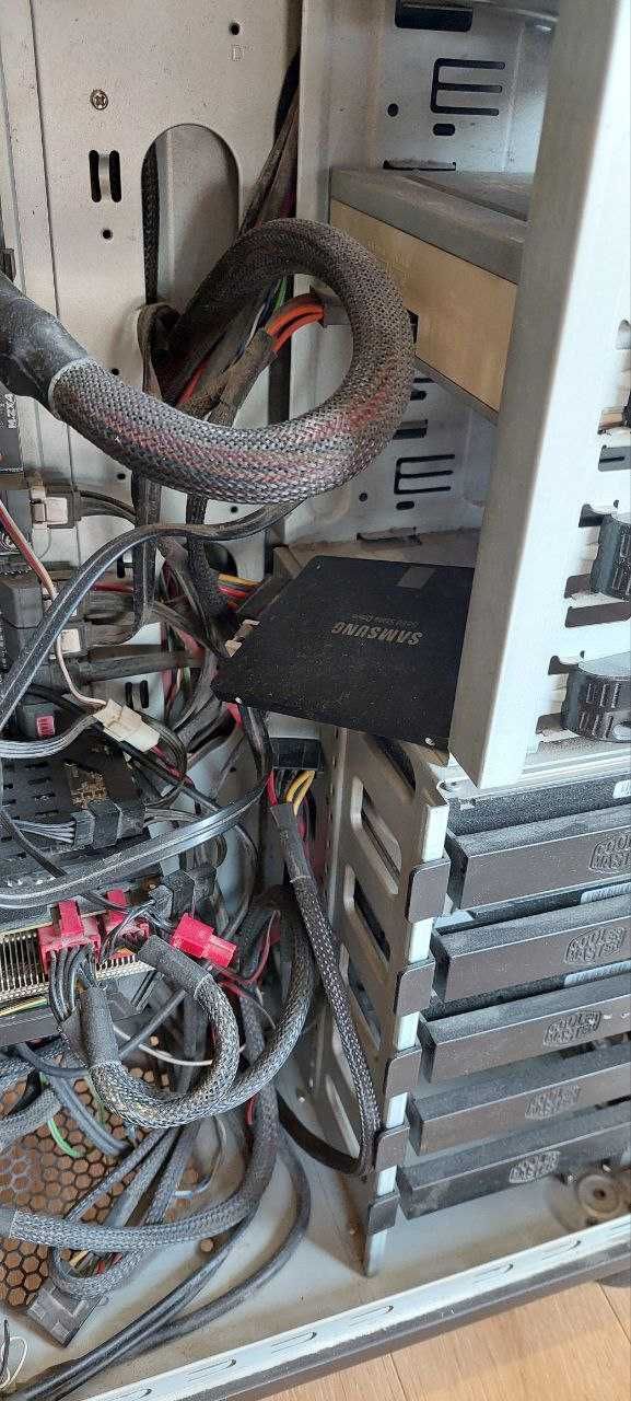 Продам компьютер Intel Core i7 - 5960X CPU