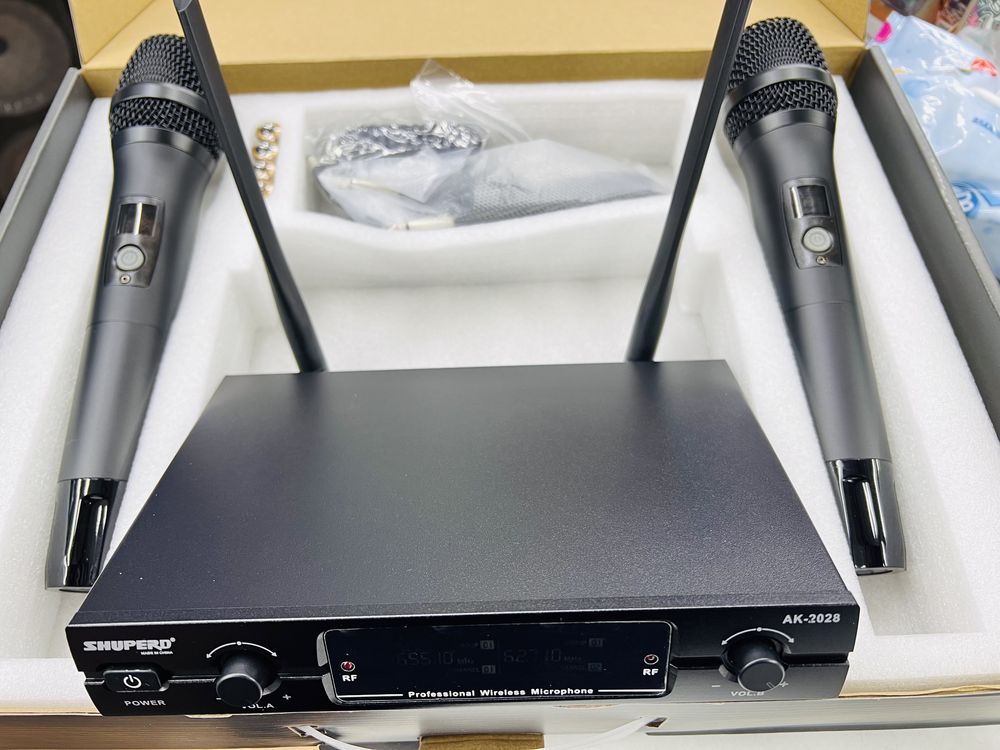 Микрофонная система SHURE есть в наличии