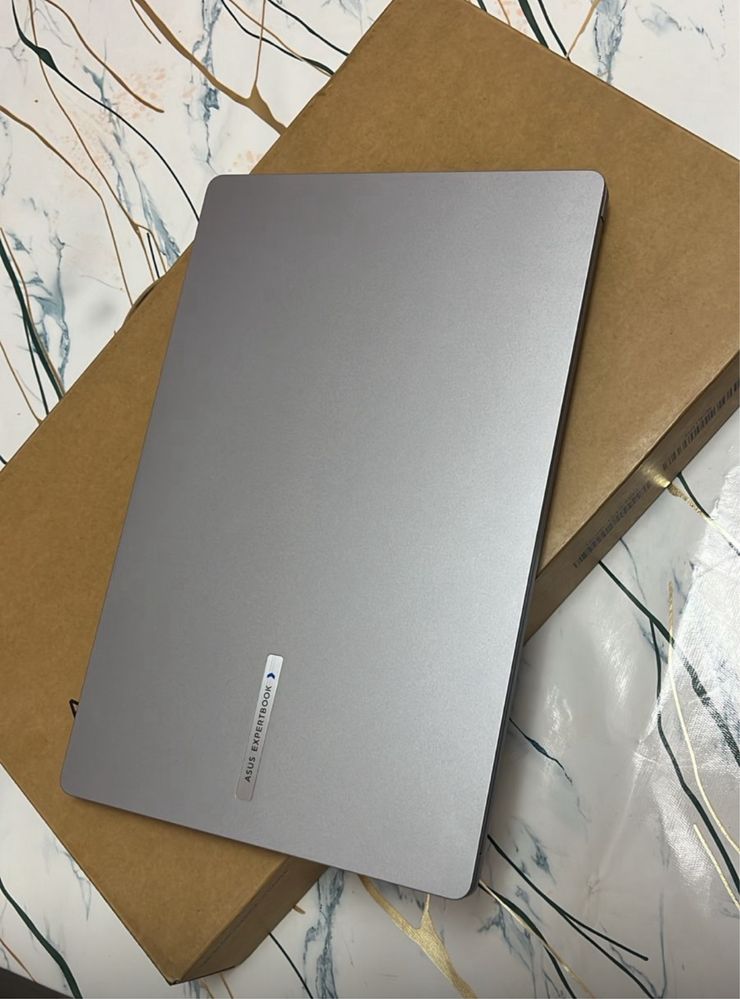 новый ноутбук asus expertbook p1 p1503cva