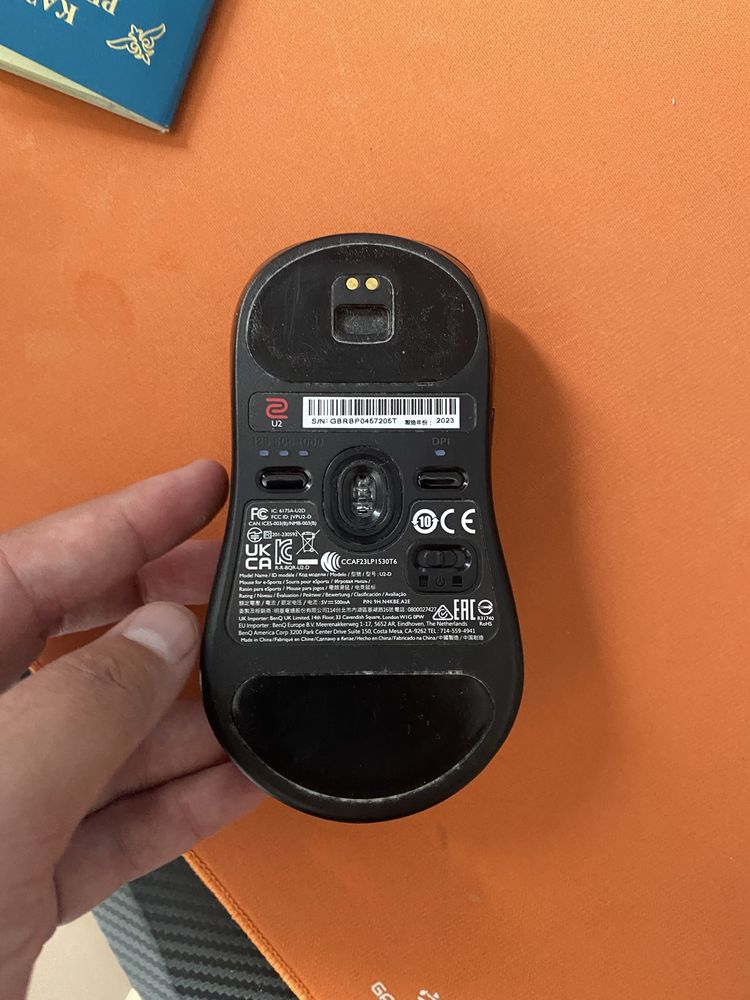 Продам мышку Zowie u2