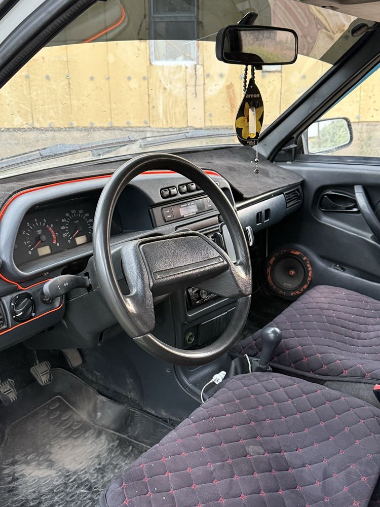 продам ваз 2115.