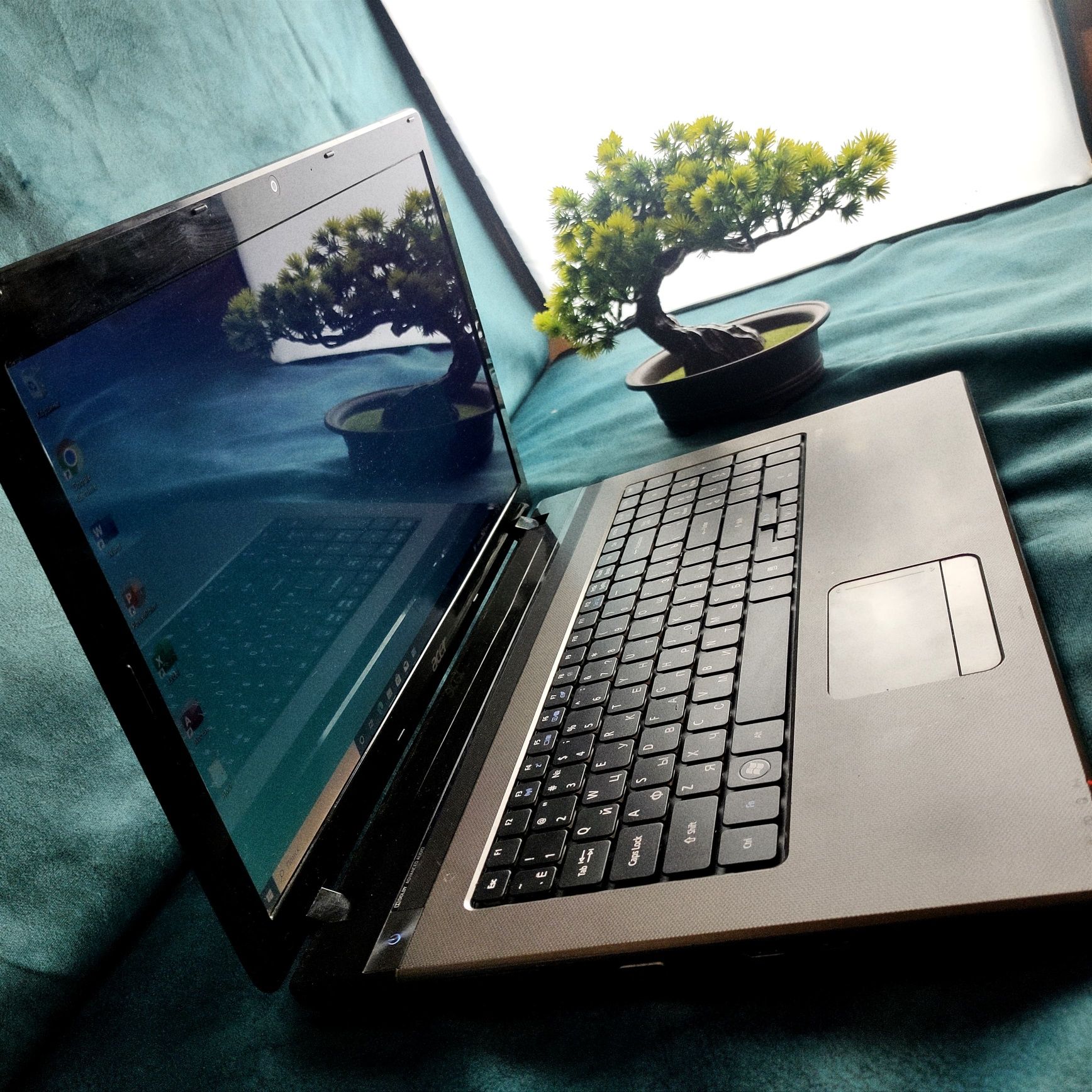 Ноутбук Aser Aspire 7750 SSD WIFI DVD DDR3 8GB Сумка Блок питания АКБ