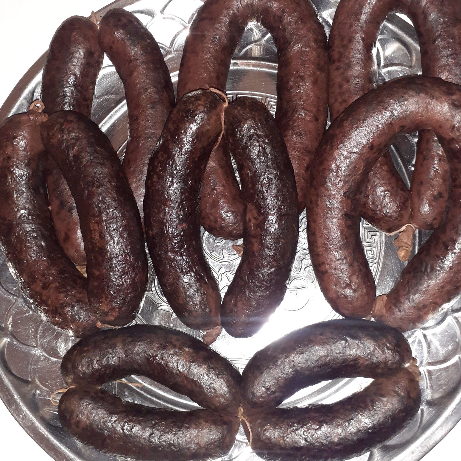 Сало копчёное и солёное, рулеты, колбаса домашняя