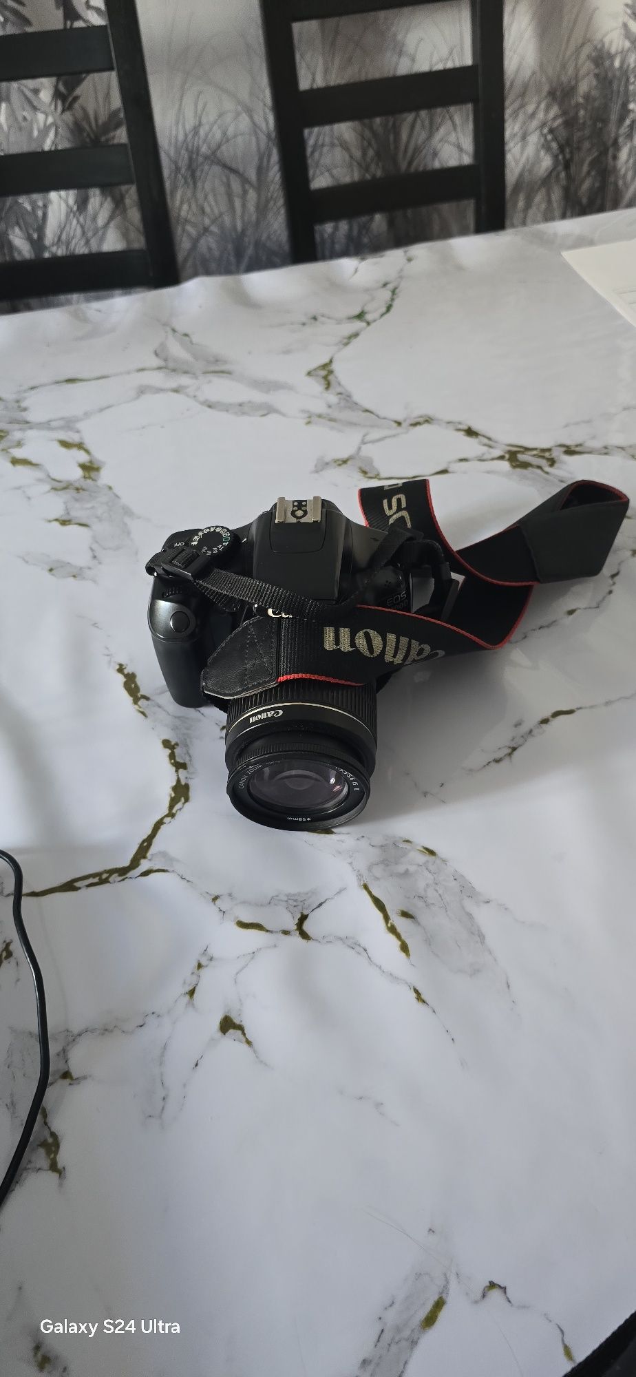 Продаётся фотоаппарат Canon