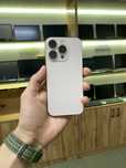 Apple iPhone 16 Pro