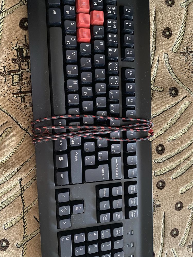 Клавиатура bloody Q100