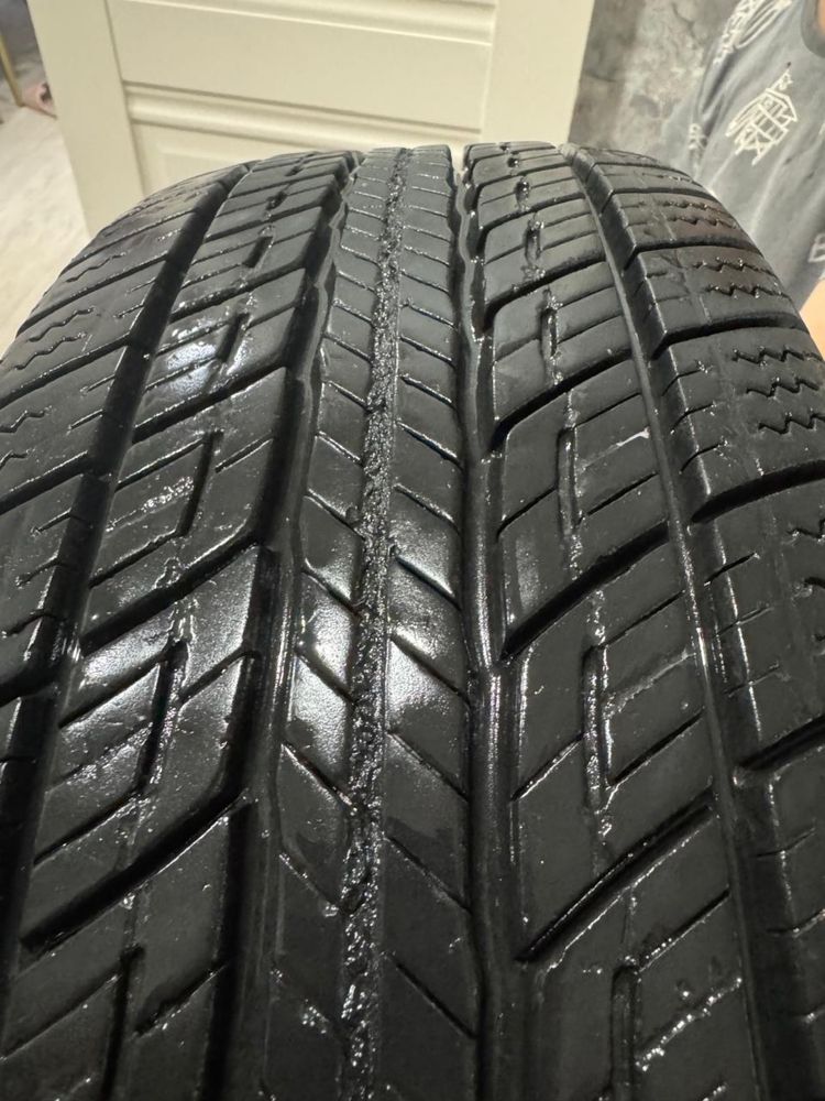 Шины  3 шт. 205/65 R 16 M+S.
