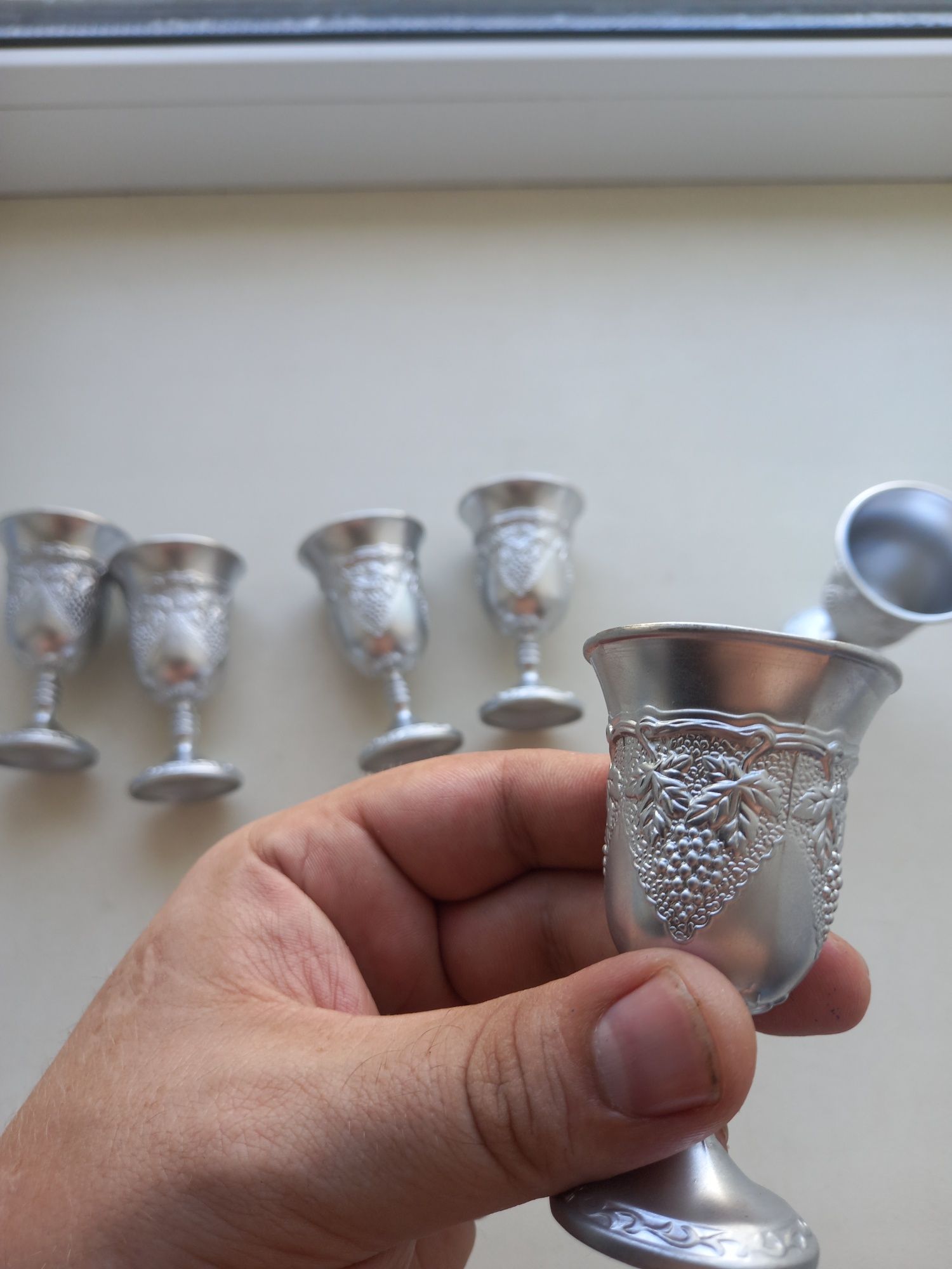 Продам набор рюмок