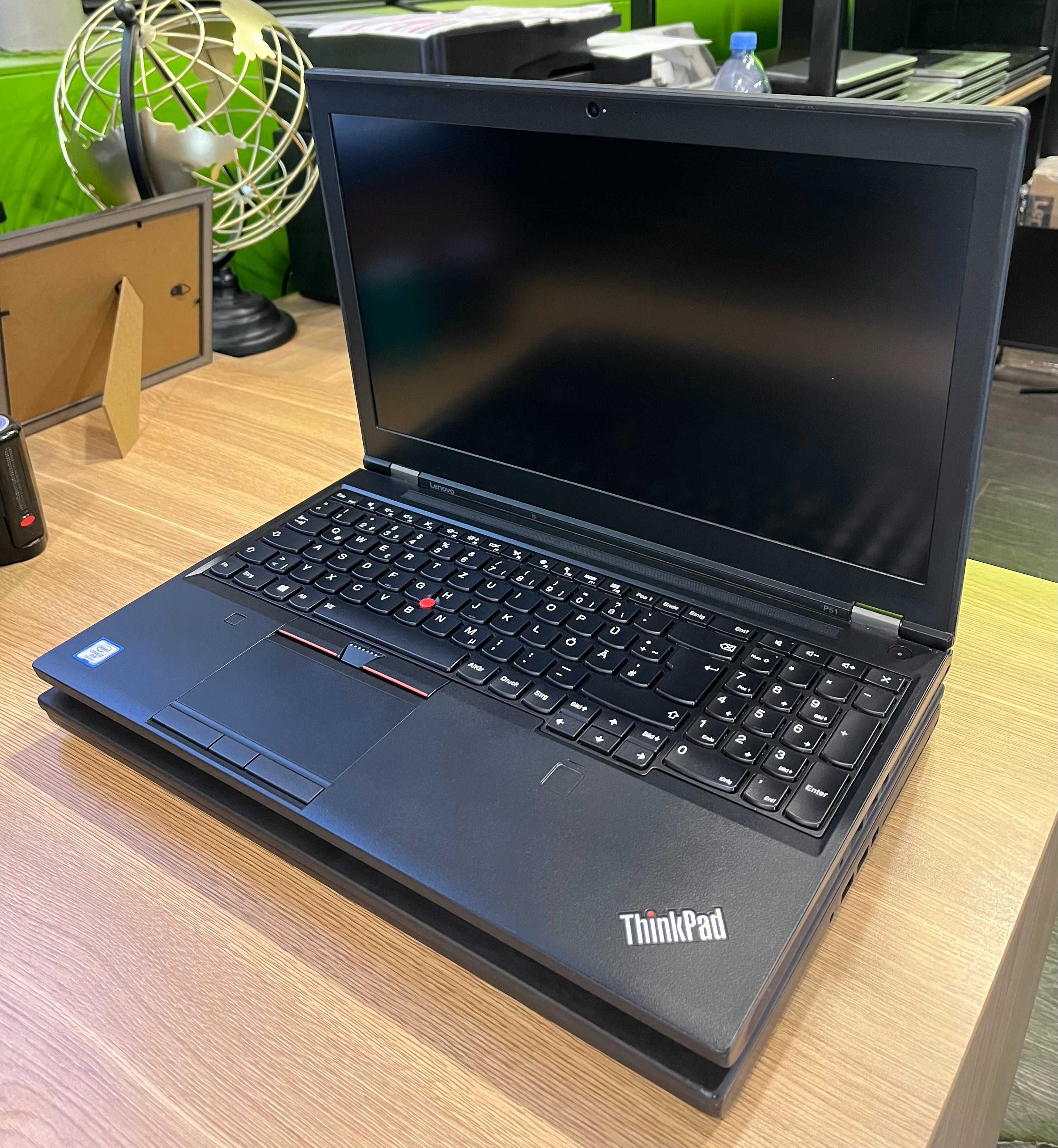 Thinkpad P51.  i7-7820HQ 2.9/3.9 GHz, 16/256, Quadro M1200