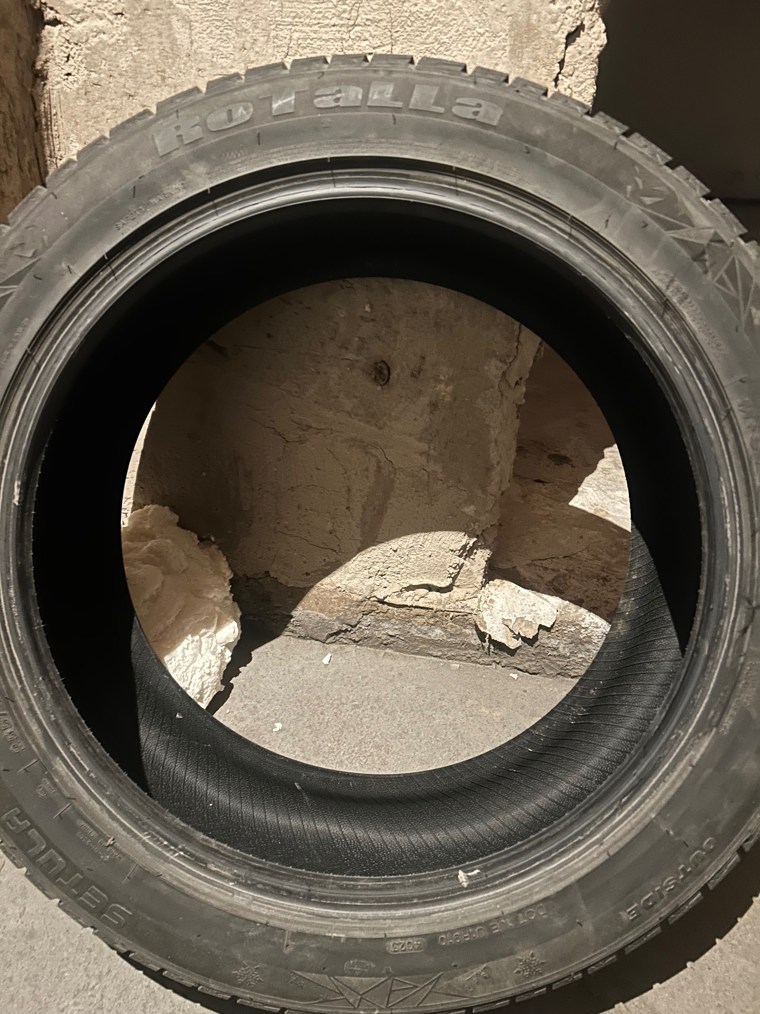 255/45 20 R  105t