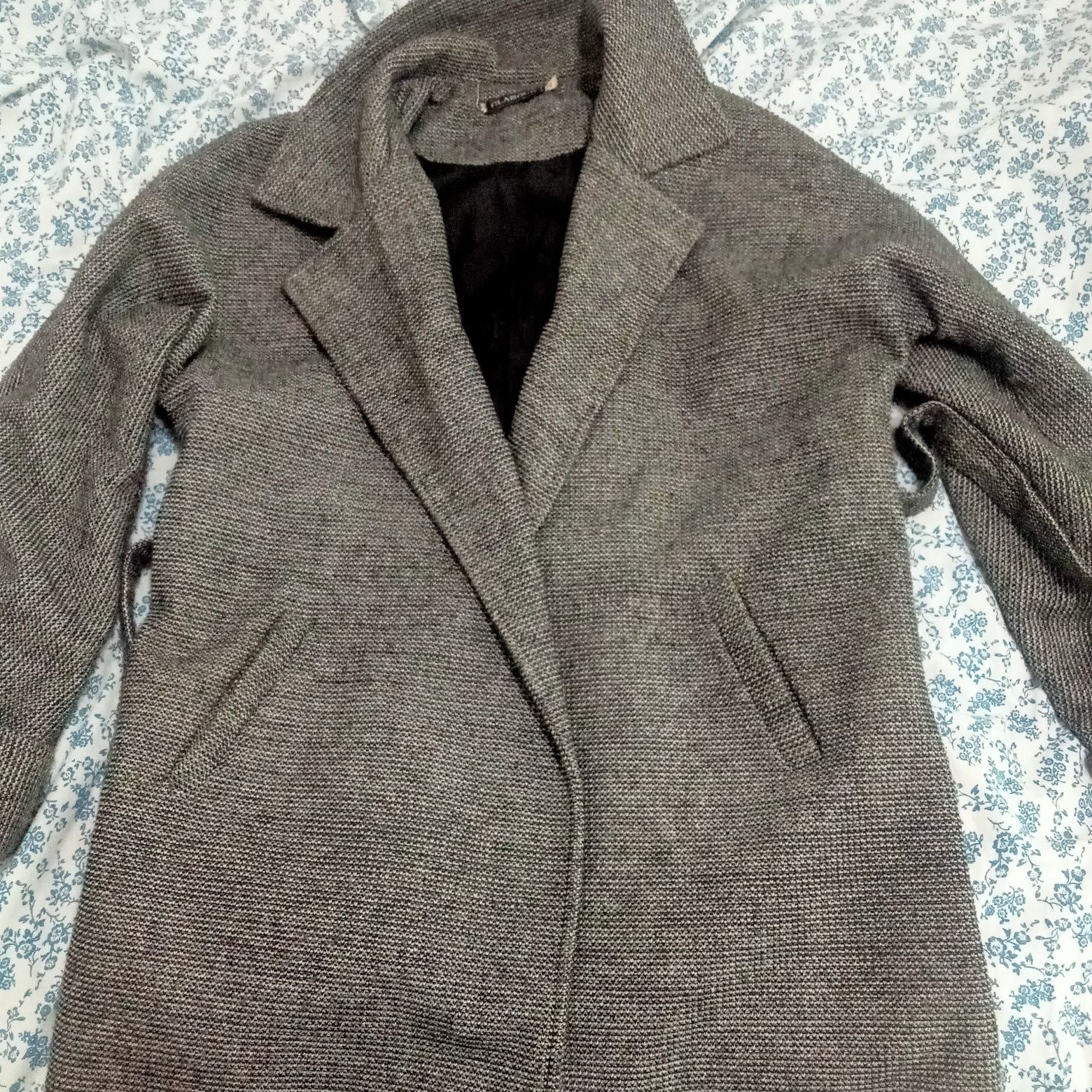 Пальто продам состияние отличныи