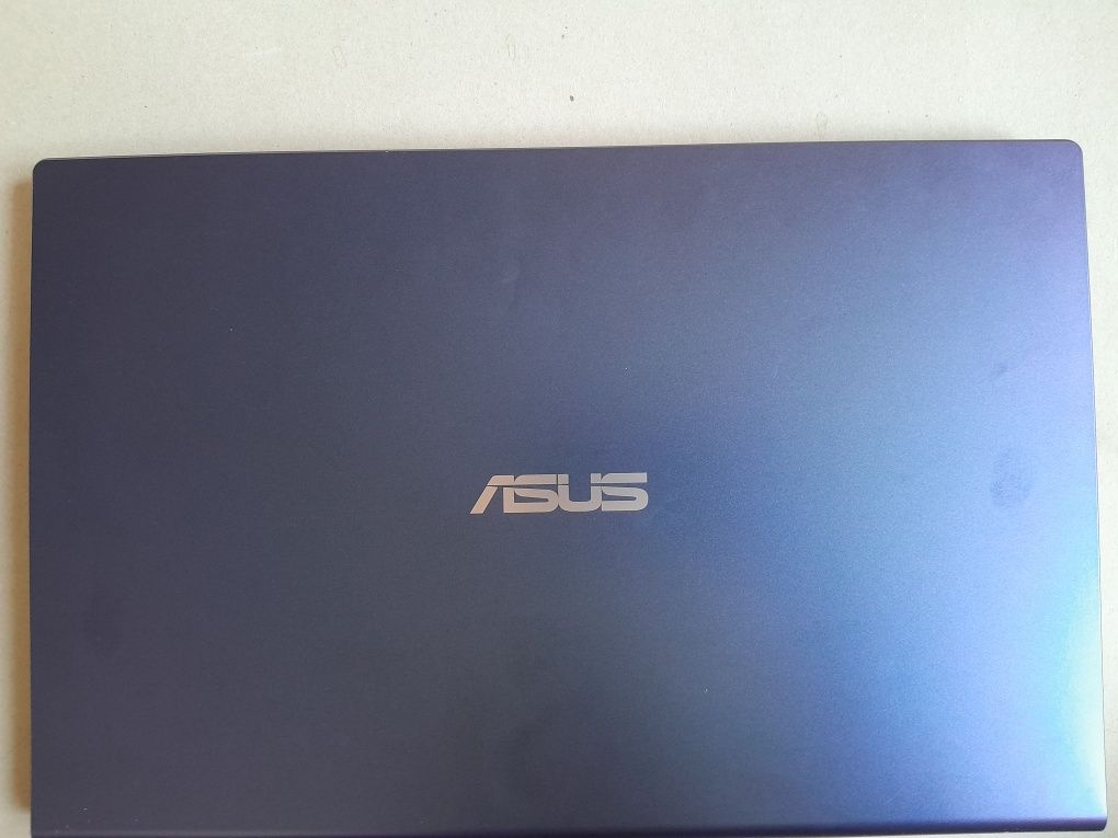 Ноутбук ASUS X515