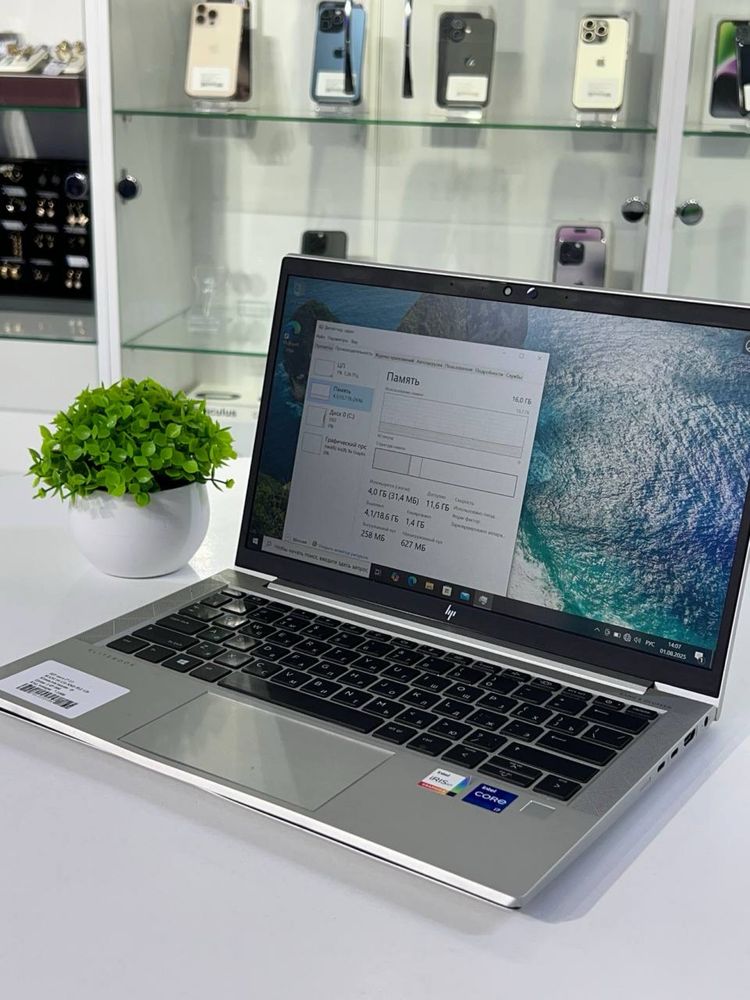 HP core i7-11 RAM 16 Gb SSD 512 Gb