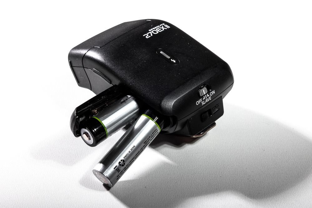 Canon SpeedLite 270EX II