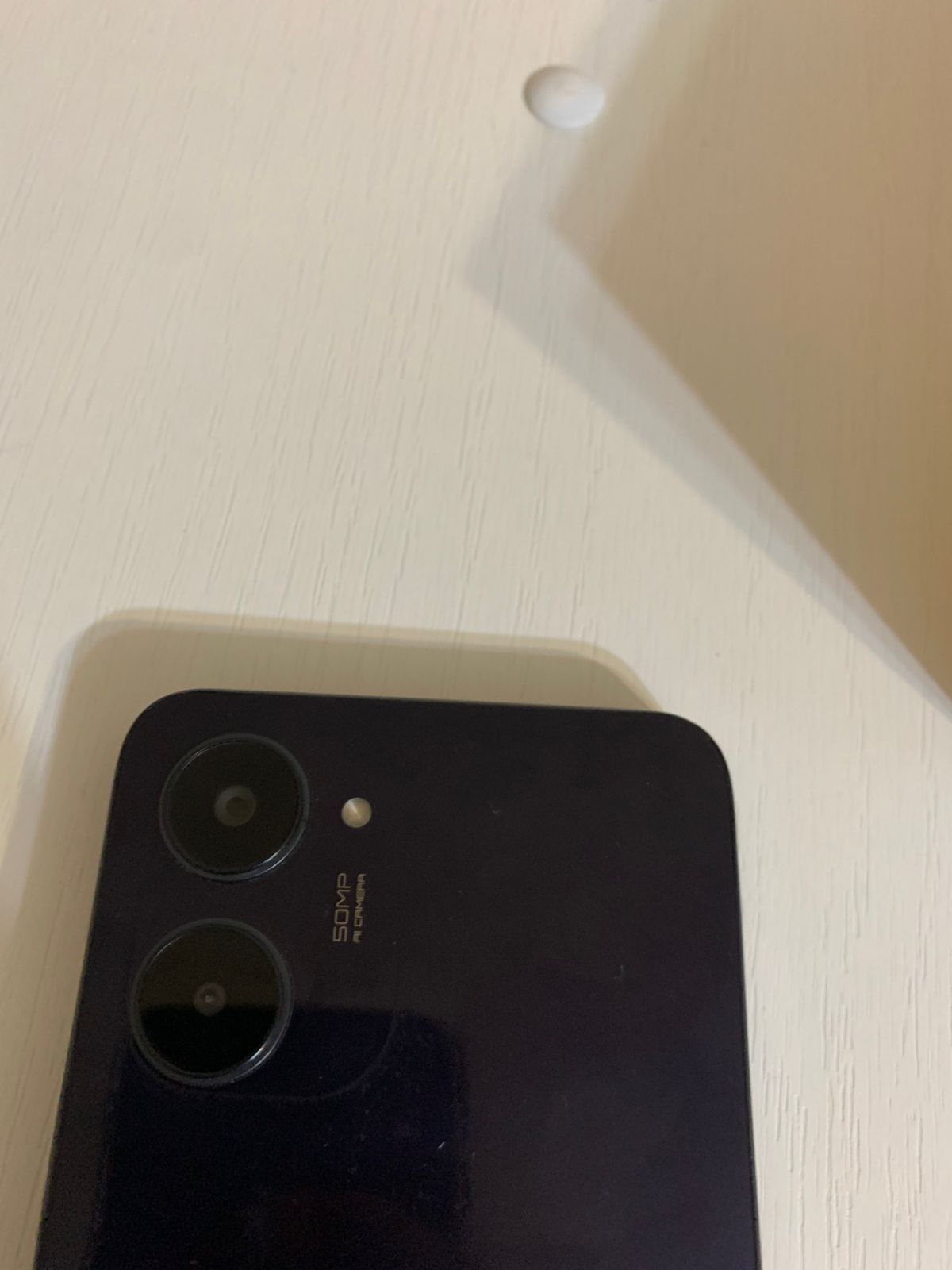 Телефон Realme 10