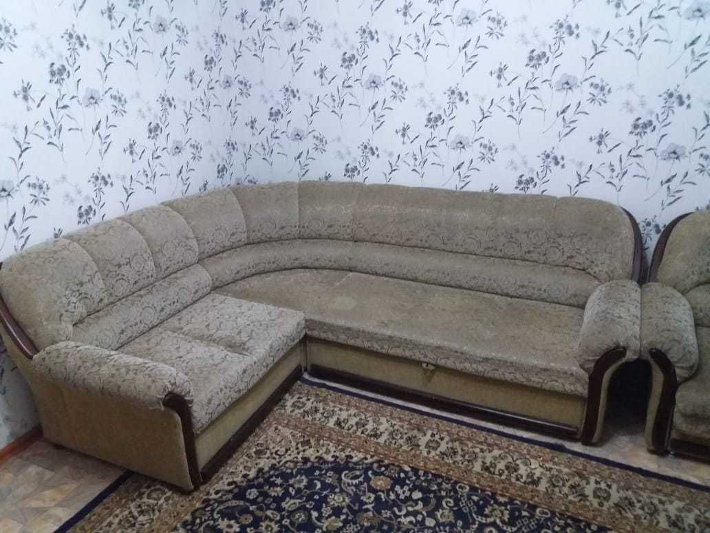 Продам диван и кресло