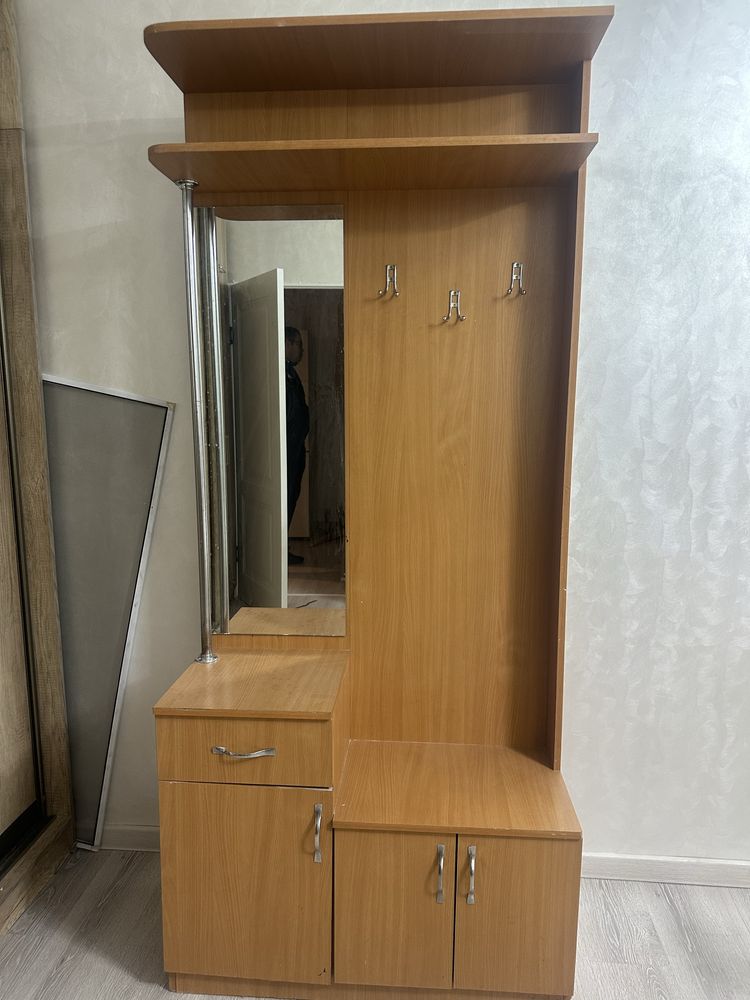 Продам прихожку
