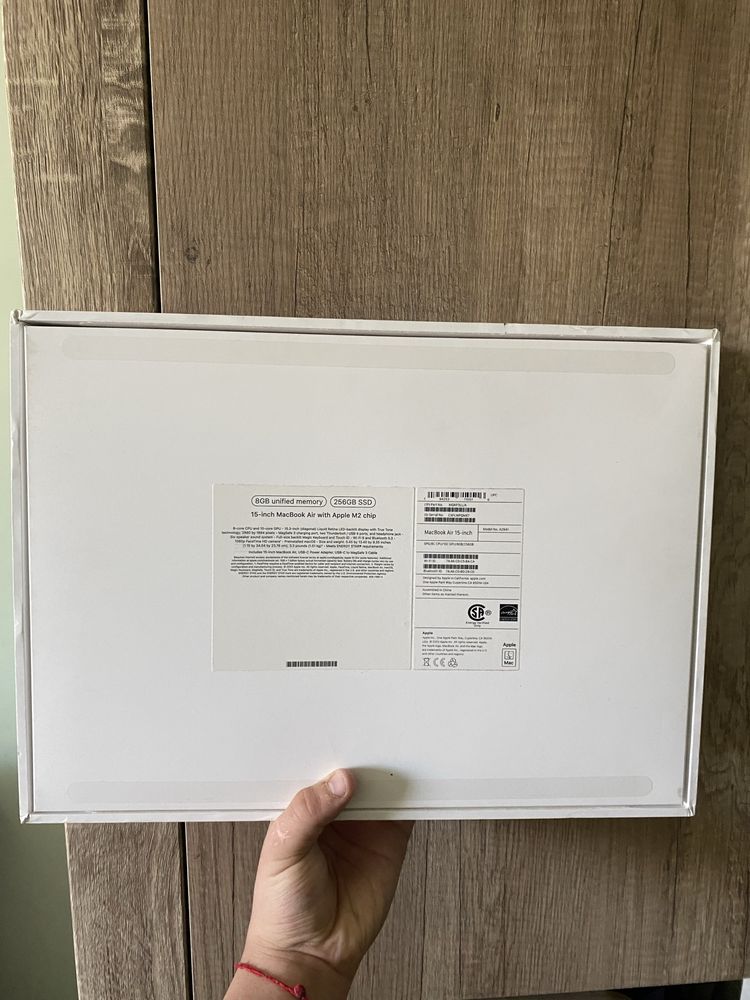 Macbook m2 air 15.6