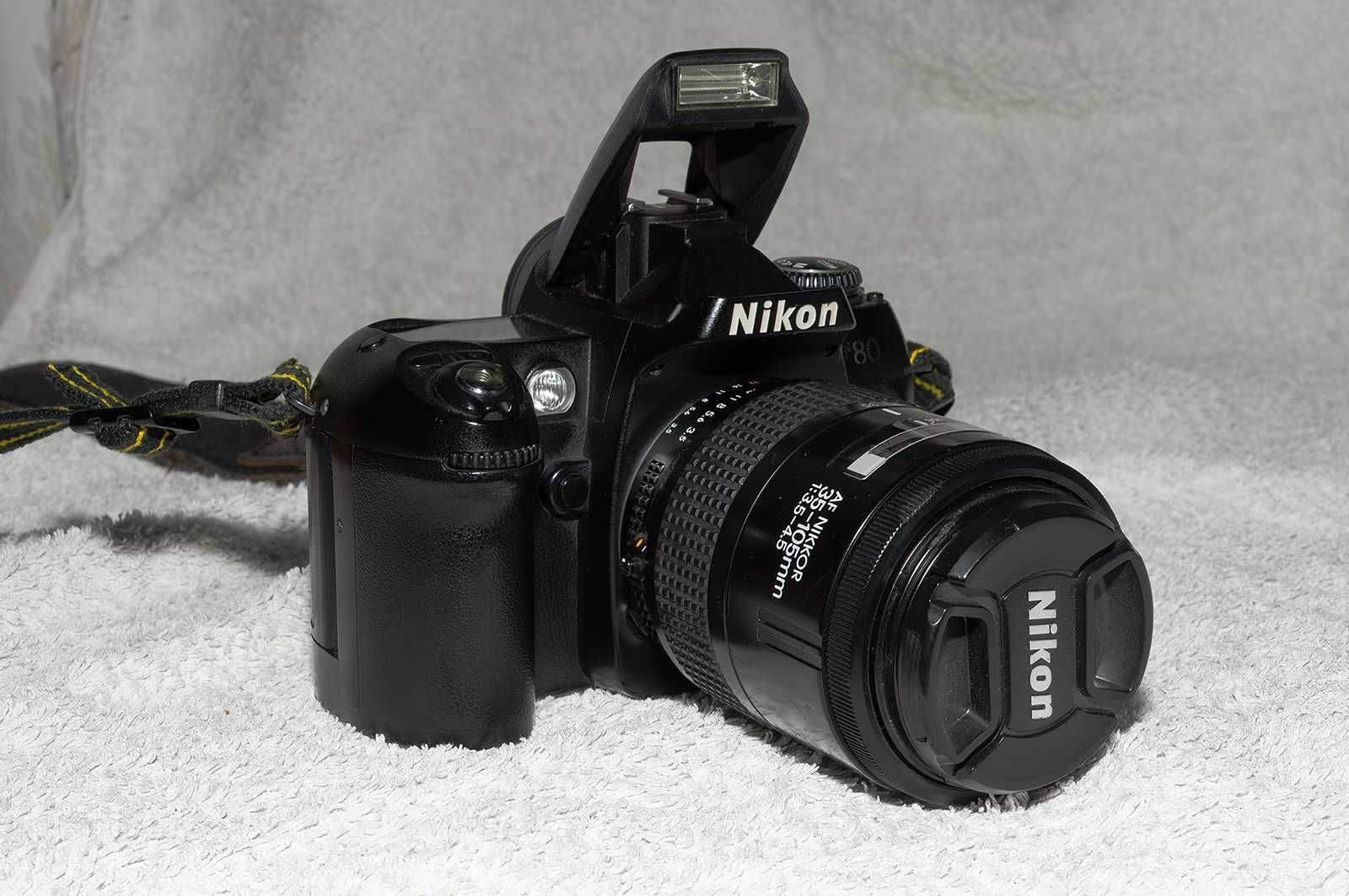 Объектив Nikon AF Nikkor 35-105mm 1:3.5-4.5 (MKIII)-полнокадровый