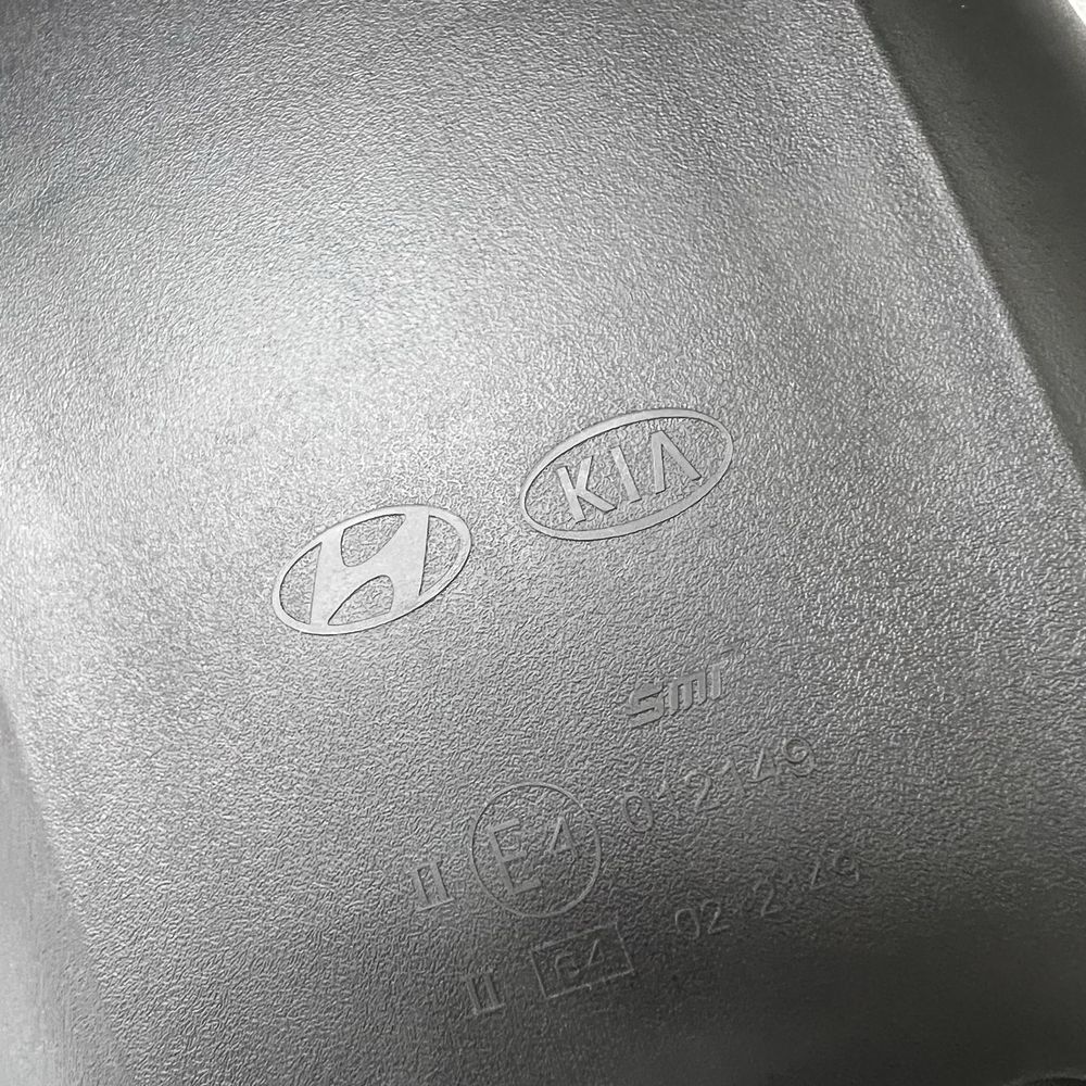 Новое ориг зеркало Hyundai HD 65 72 78
