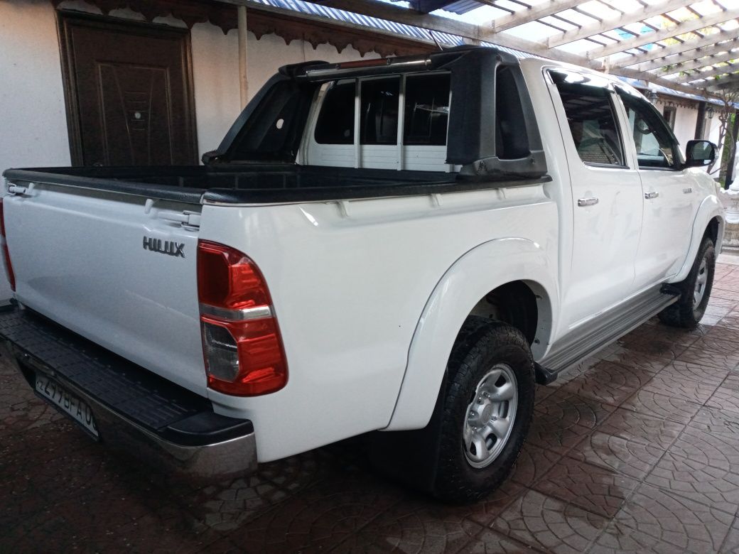 Аренда TOYOTA Hilux