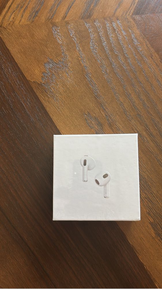 продам AirPods 3 высокого качества