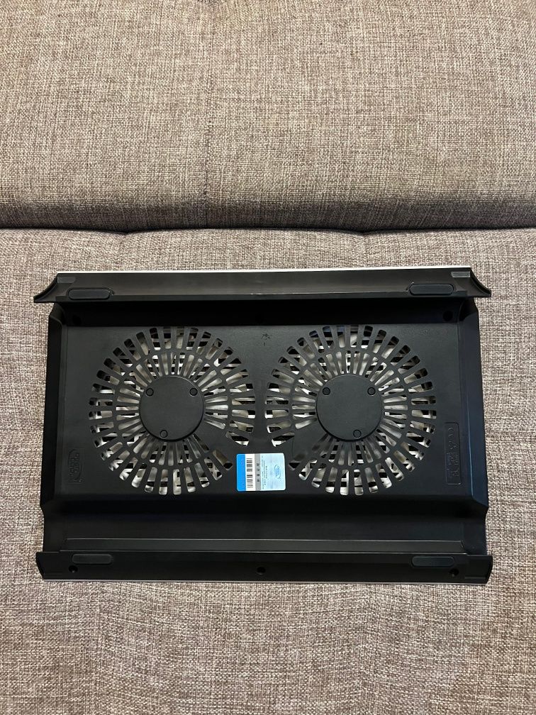 Охлаждающая подставка для ноутбука Deepcool N8
