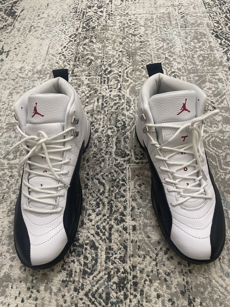 Jordan 12,  (Red taxi)