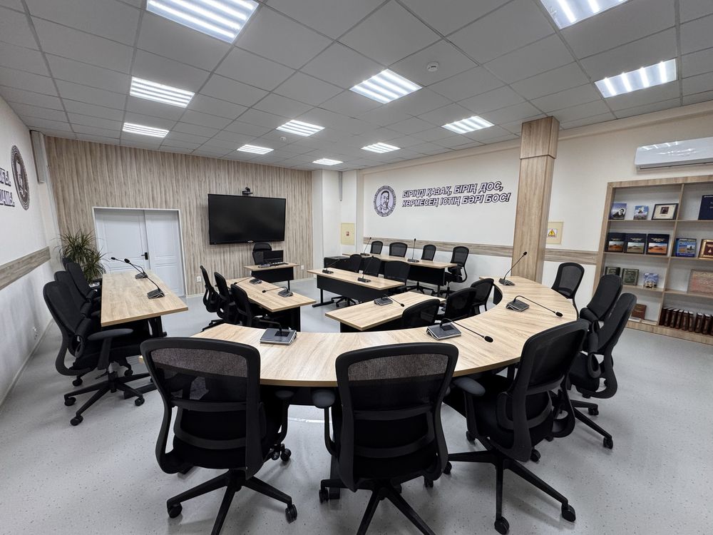 Установка проектора, интерактивных панелей, тв-панелей,звуковых систем