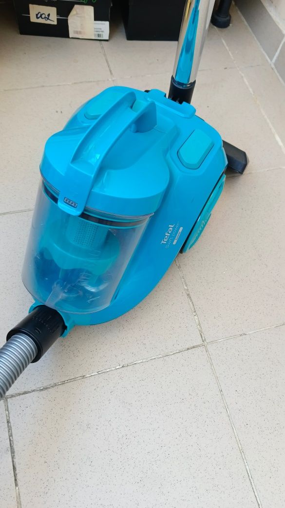 Пылесос  Tefal cyclonic power