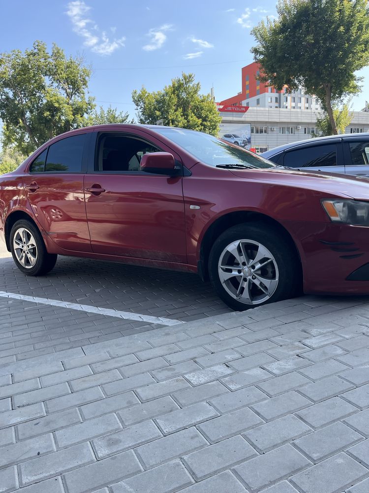 Mitsubishi Lancer 10