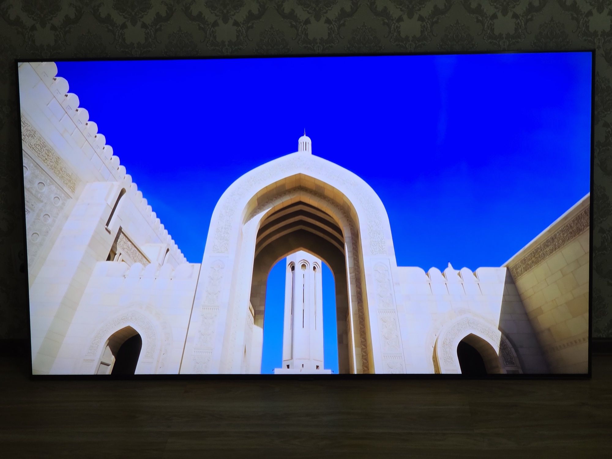 Продам QLED Samsung 75" 190 см 4K smart tv смарт телевизор