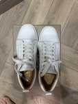 Обувь louboutin в белой расцветке, 44 размер