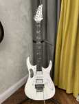 Электрогитара IBanez SteveVai JEM Jr