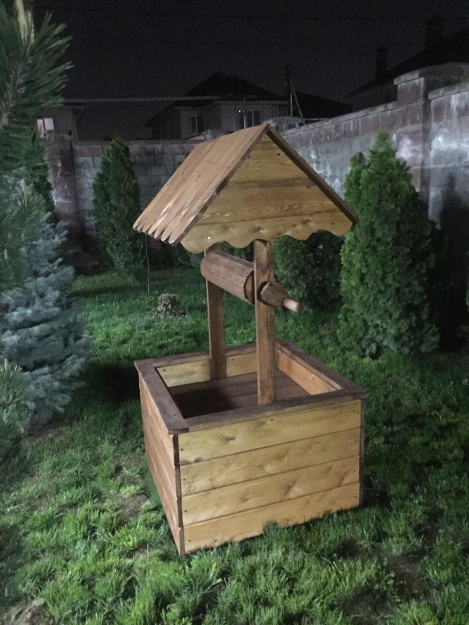 Деревянный колодец