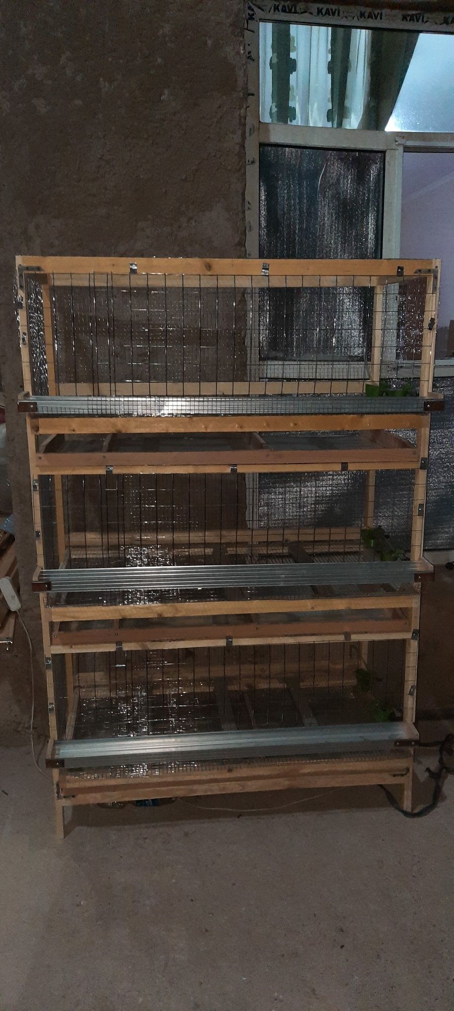 Срочно продам и изготовливаю клетки для кроликов куры и бройлеры.