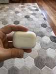 Air pods Pro Кейс с левым наушником