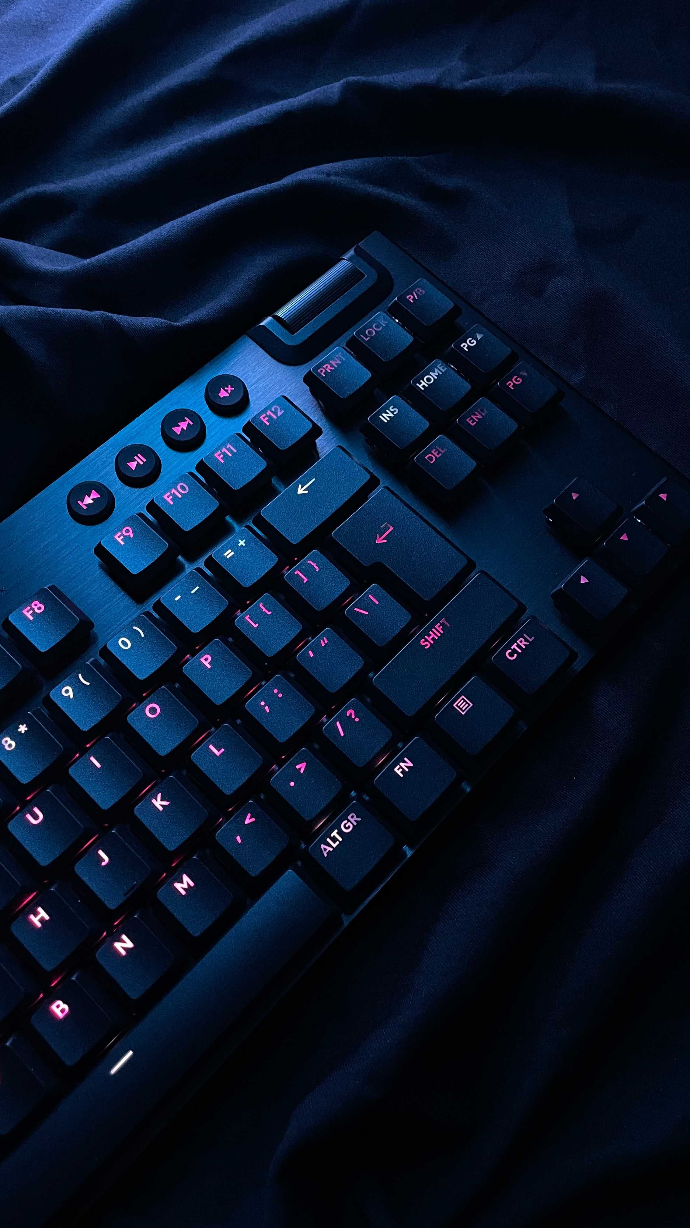 Logitech G915 X TKL