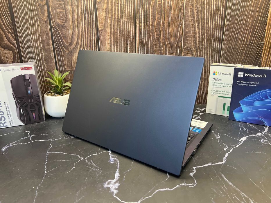 Ноутбук бизнес класса АСУС ExpertBook B14 / Core i3-1115G1 / 8GB / 256