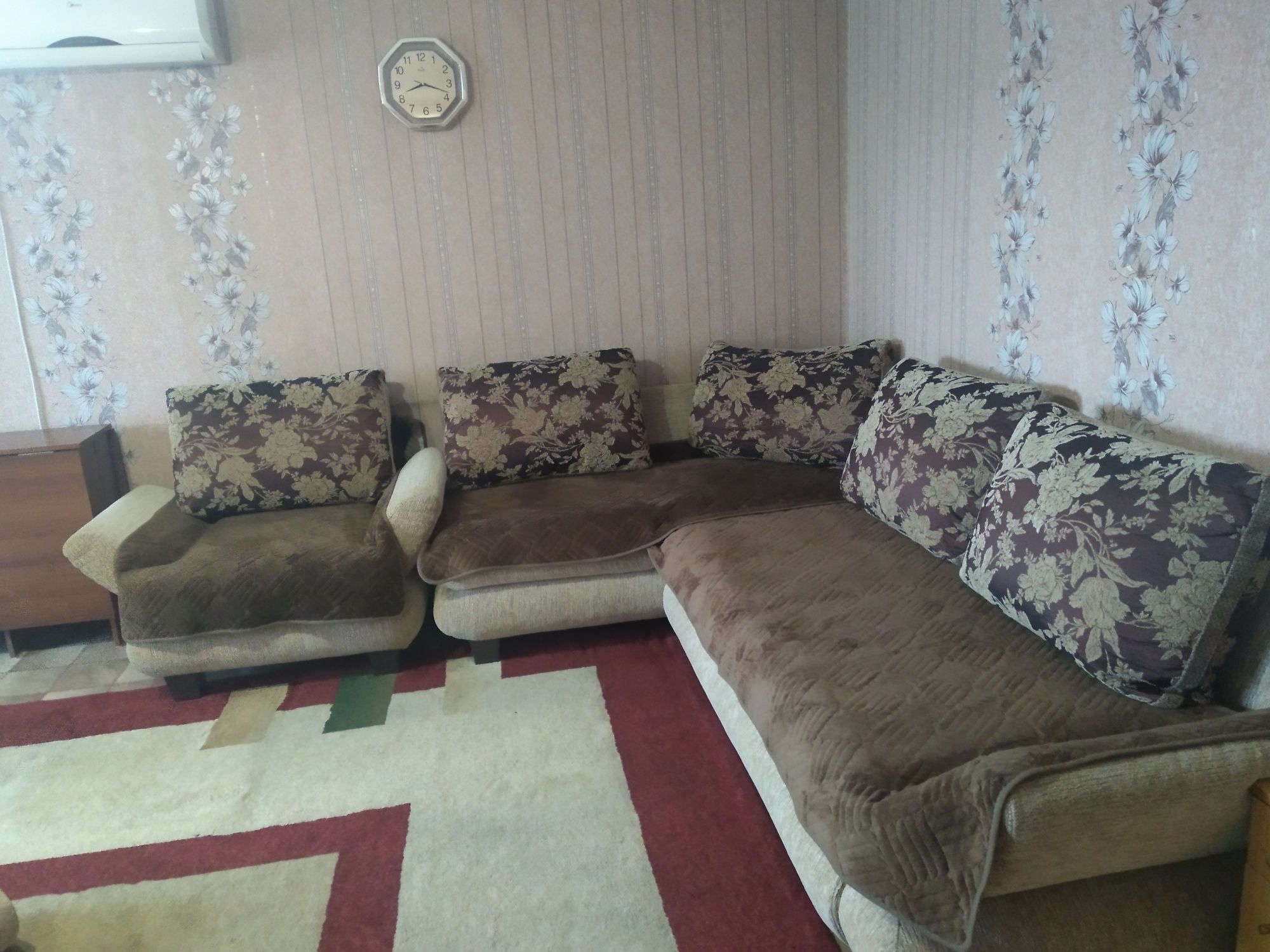Трёшка в городе.КРУГЛОСУТОЧНО.Полный пакет документов.