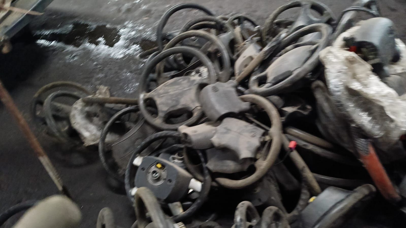 Продам рули на разные автомобили