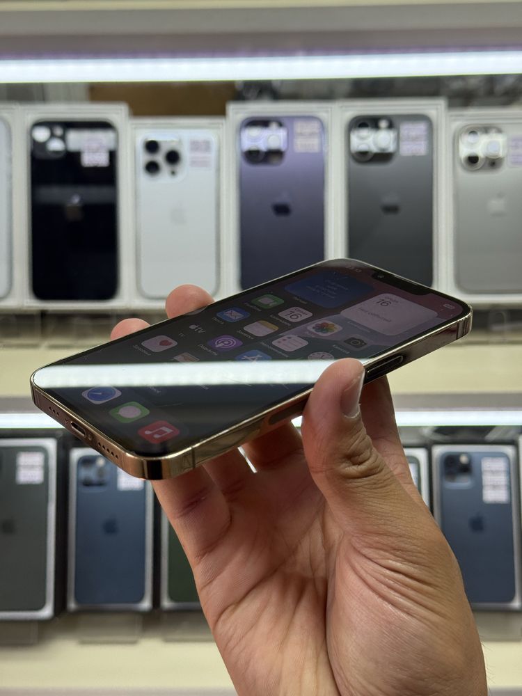  iPhone 13pro 5G 1Tb gold в идеале