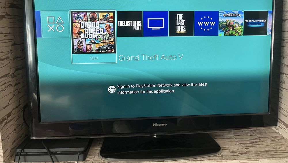 Playstation 4 slim 1 TB