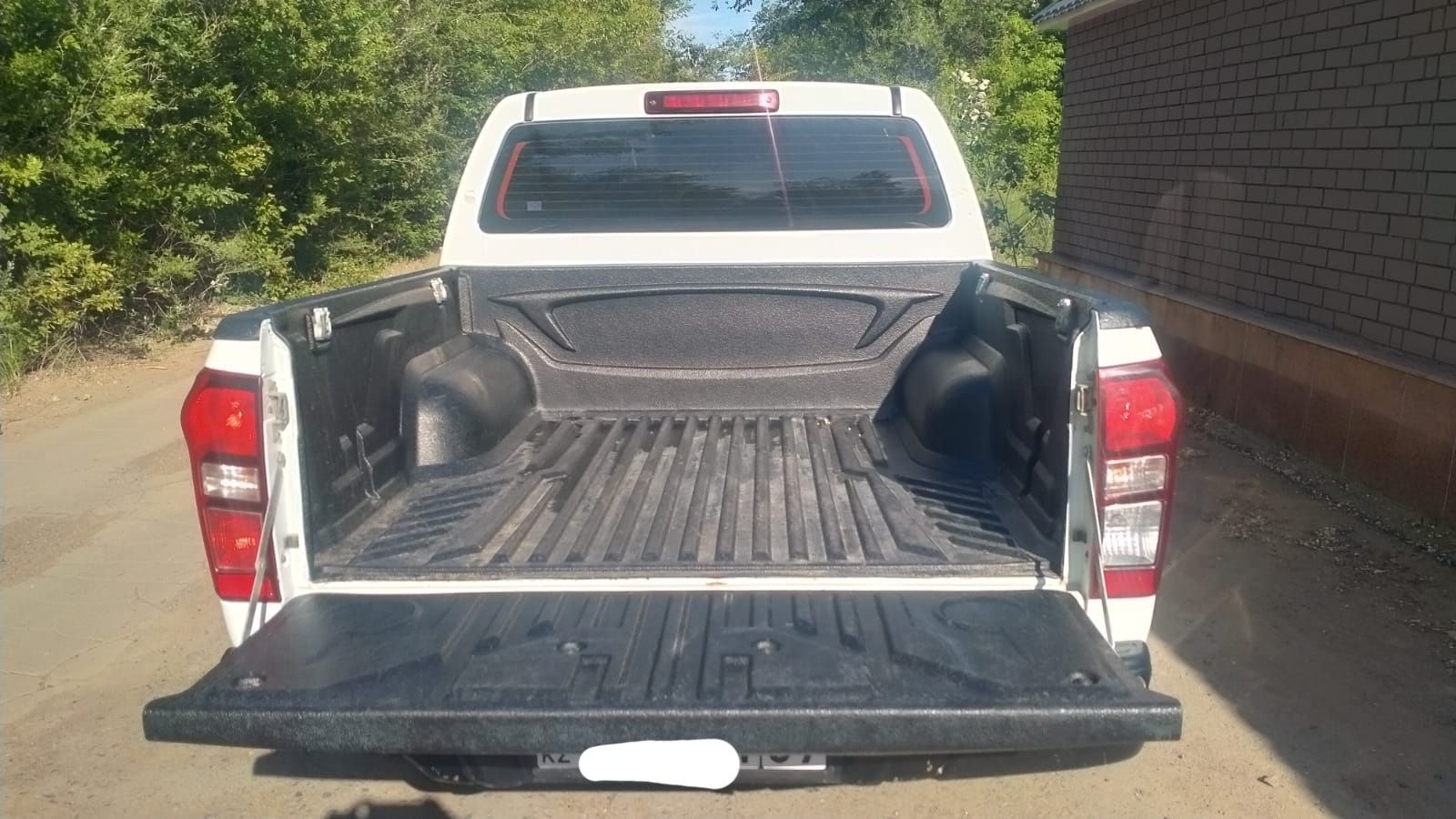 Пикап Isuzu D-Max