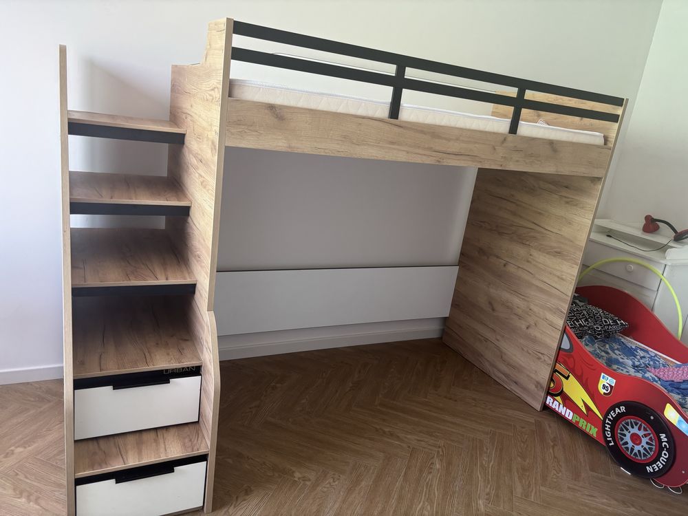 Продам Чердак кровать